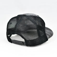 Load image into Gallery viewer, Midnight Black Camo Slight-Curve Flat-Bill Snap-Back Trucker