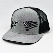 Load image into Gallery viewer, Heather Grey & Black Slight-Curve Flat-Bill Snap-Back Trucker